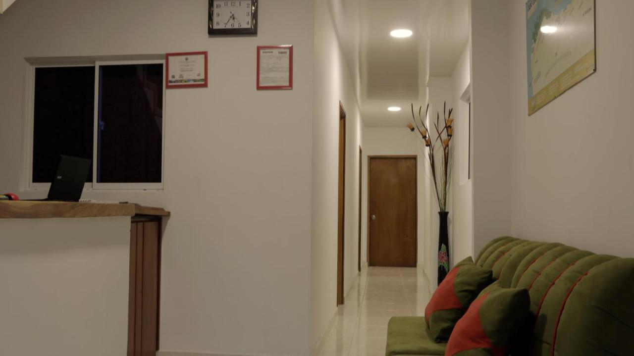 Puerto Caribe Hostal Guachaca Екстер'єр фото