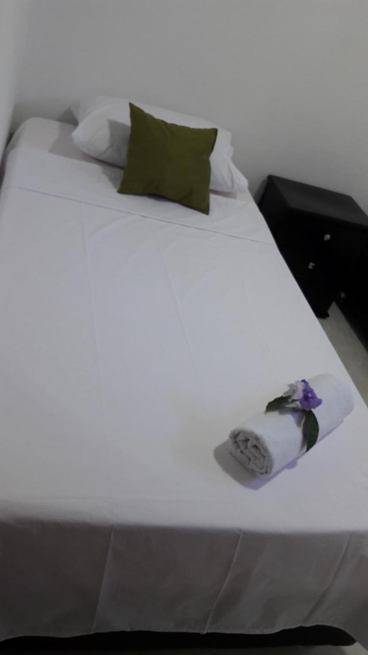 Puerto Caribe Hostal Guachaca Екстер'єр фото